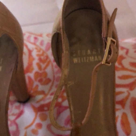 Heels - Picture 3 of 4